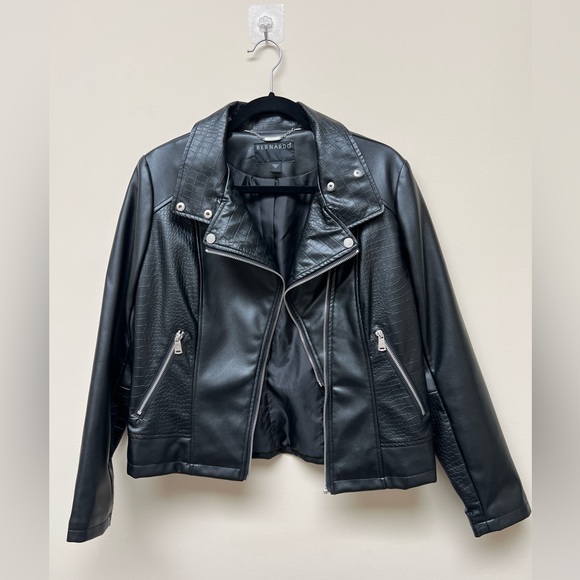 Bernardo polyurethane leather Jacket - Picture 4 of 9
